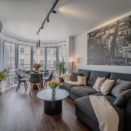 New Large Modern Apartment - City Center - 60M2 - Lift - Parking Wrocław Eksteriør bilde